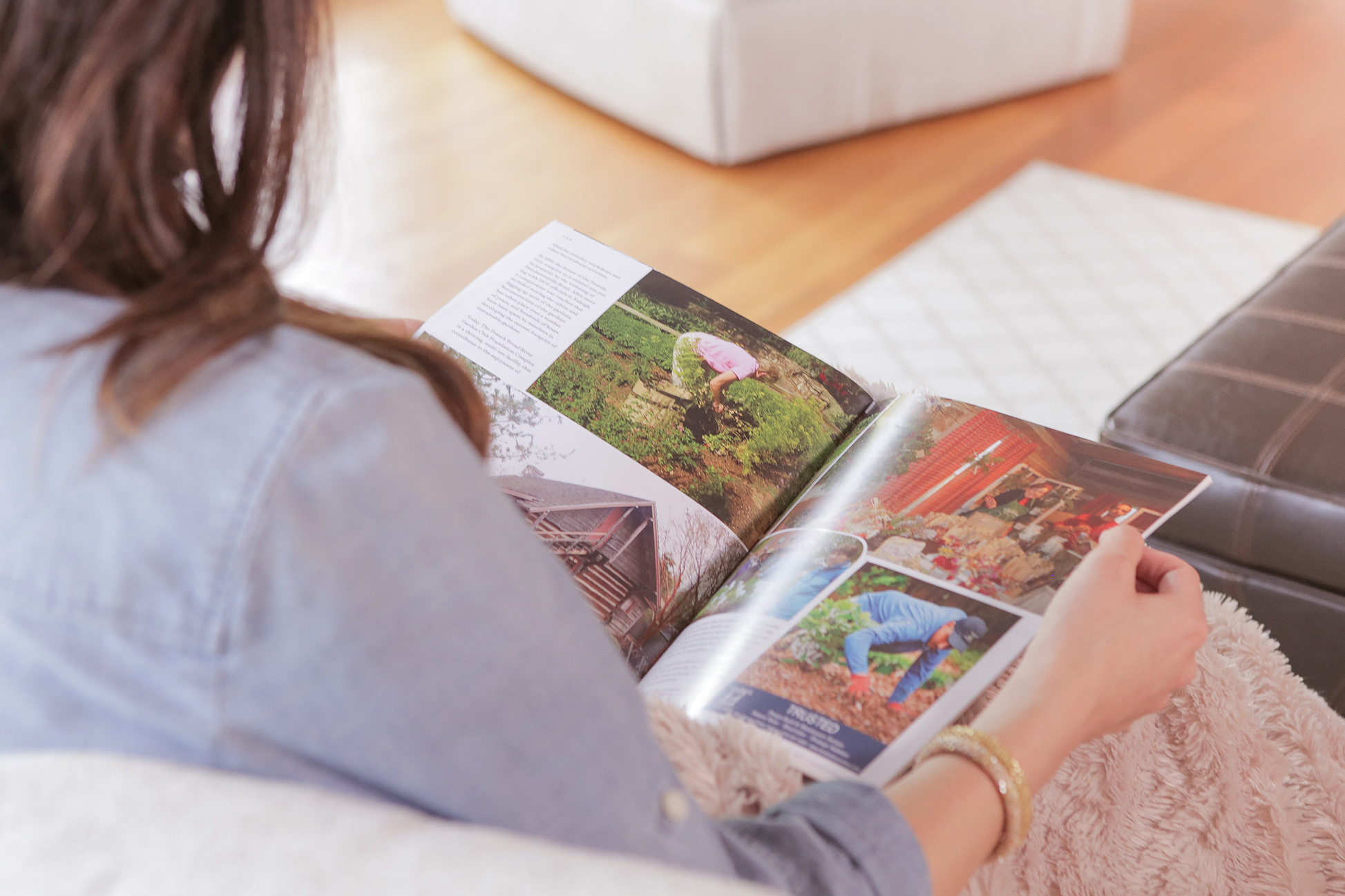 woman reading a magazine